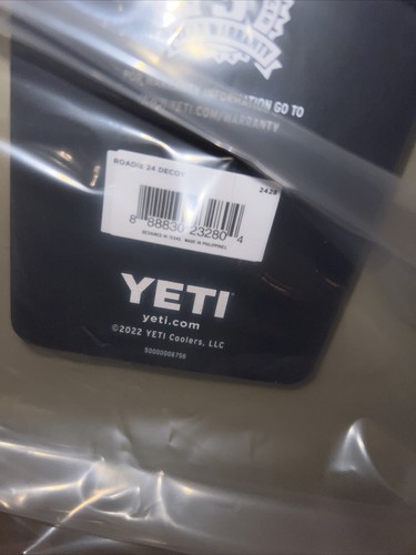 New YETI Roadie 24 Hard Cooler Decoy  Tan Olive Camo Logo In Original Box
