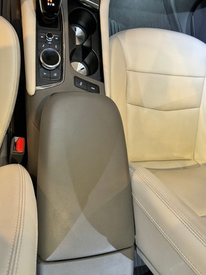 image 16 of interior