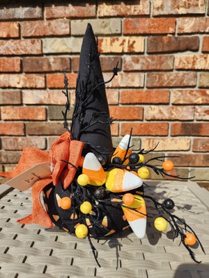 Halloween Pumpkin With Witches Hat 