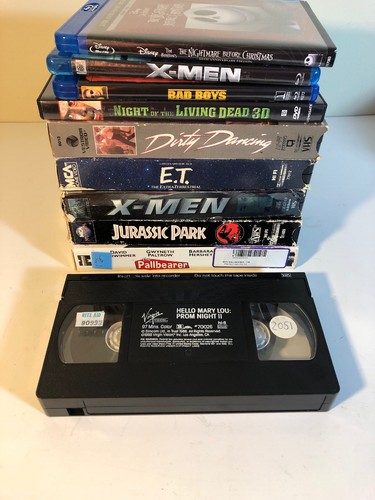 10 Movie Lot Dvd Bluray Vhs Horror Action Comedy