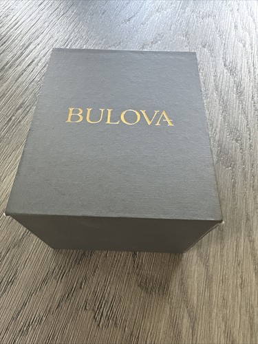 Pre-owned Bulova 98r298 Classic Diamond Stainless Steel Quartz Ladies Watch
