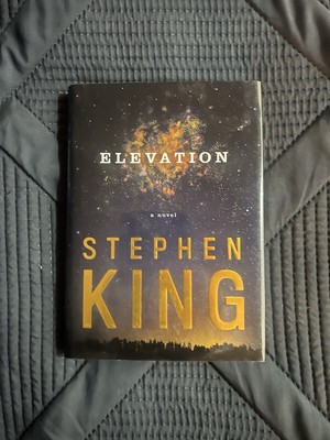 Elevation by Stephen King (2018, Hardcover)