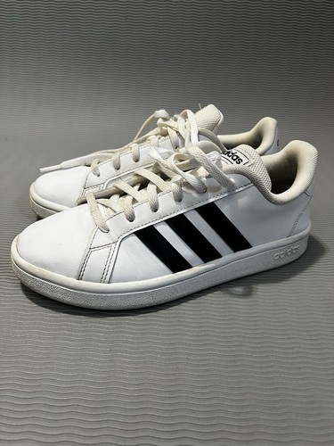 Adidas PWJ 001004 White Black Sneakers Shoes Women's Size Adidas PWJ 001004 White Black Sneakers Shoes Women's Size