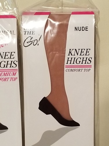 Lot Of 5 Packages Of Vintage On The Go Knee Highs Pantyhose NIP New