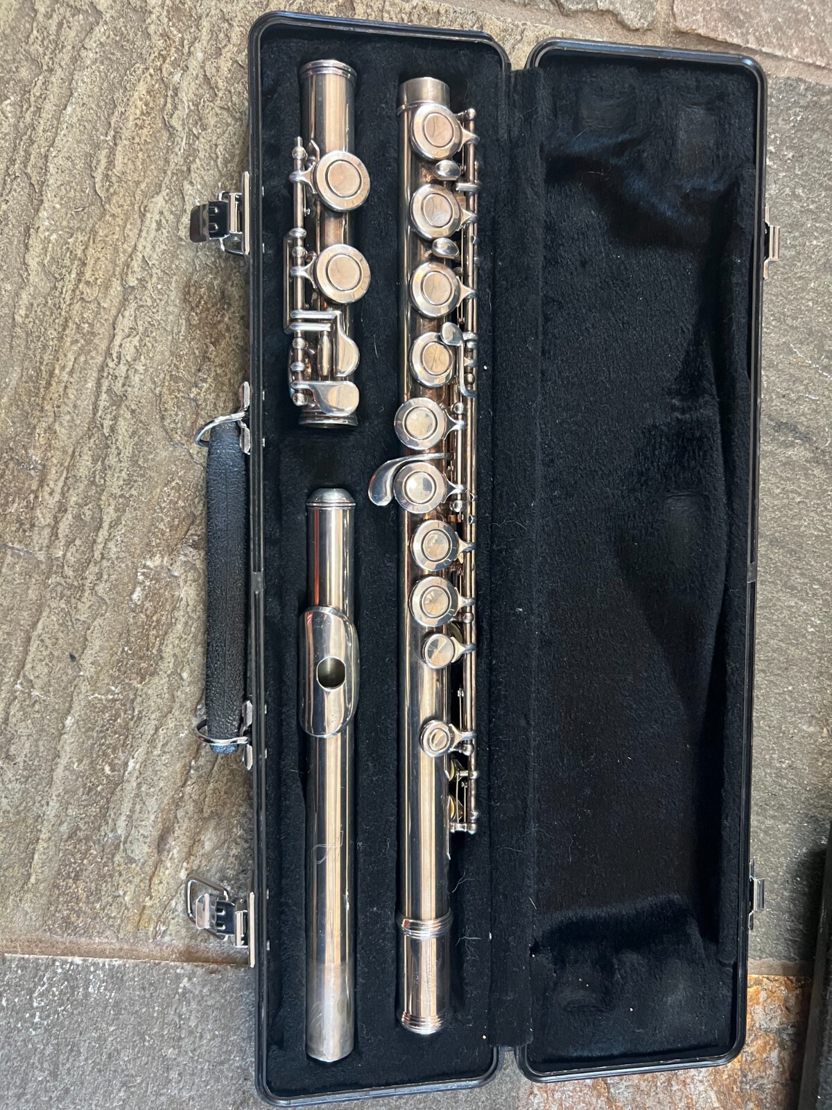アームストロング　フルート　USA 104 Armstrong 104 flute with hard case. Made in USA | eBay