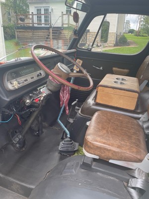image 4 of interior