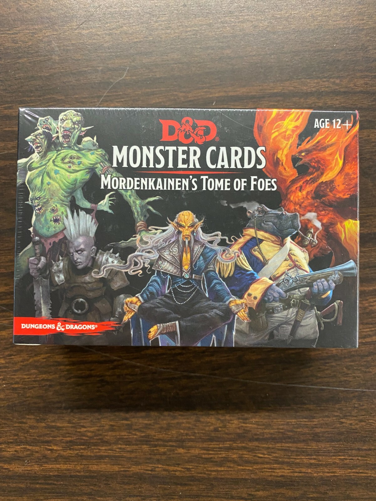 Карты монстров D & D Modenkainens Tome of Foes Волшебники побережья запечатаны компанией Hasbro