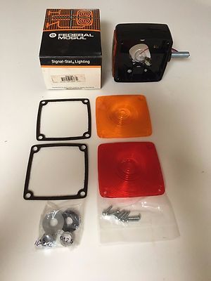 4810 TURN SIGNAL LIGHT, AMBER/RED, SIGNAL-STAT, 1 THREADED STUD MOUNT