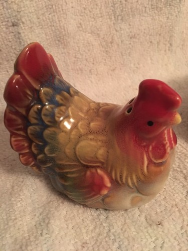 Vintage Rooster And Hen With Brown Glaze Salt And Pepper Shakers