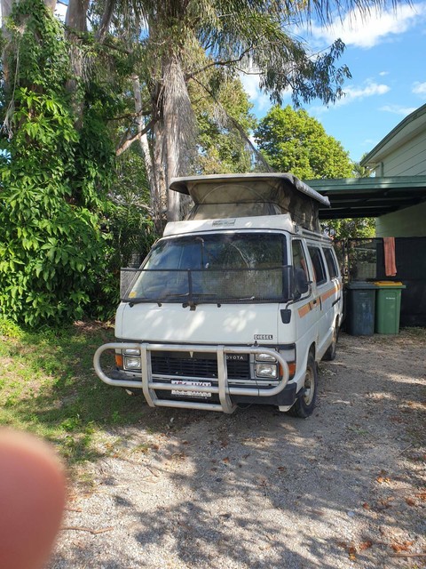 Toyota hiace 1985