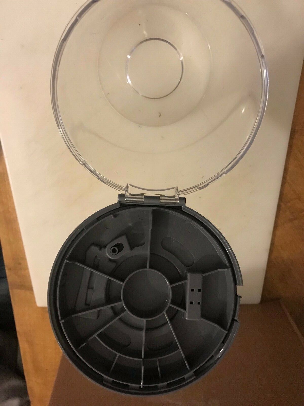 Alpha Security Anti Theft Keeper Case Round 8 1/4”H X 5 3/4”W 10 COUNT