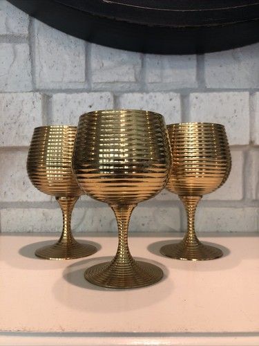 S Table Decor