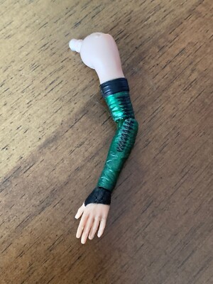Marvel Legends Mantis LEFT arm only - Build a Figure BAF