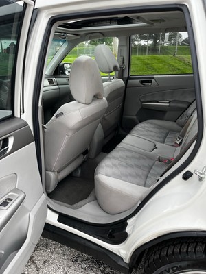 image 3 of interior