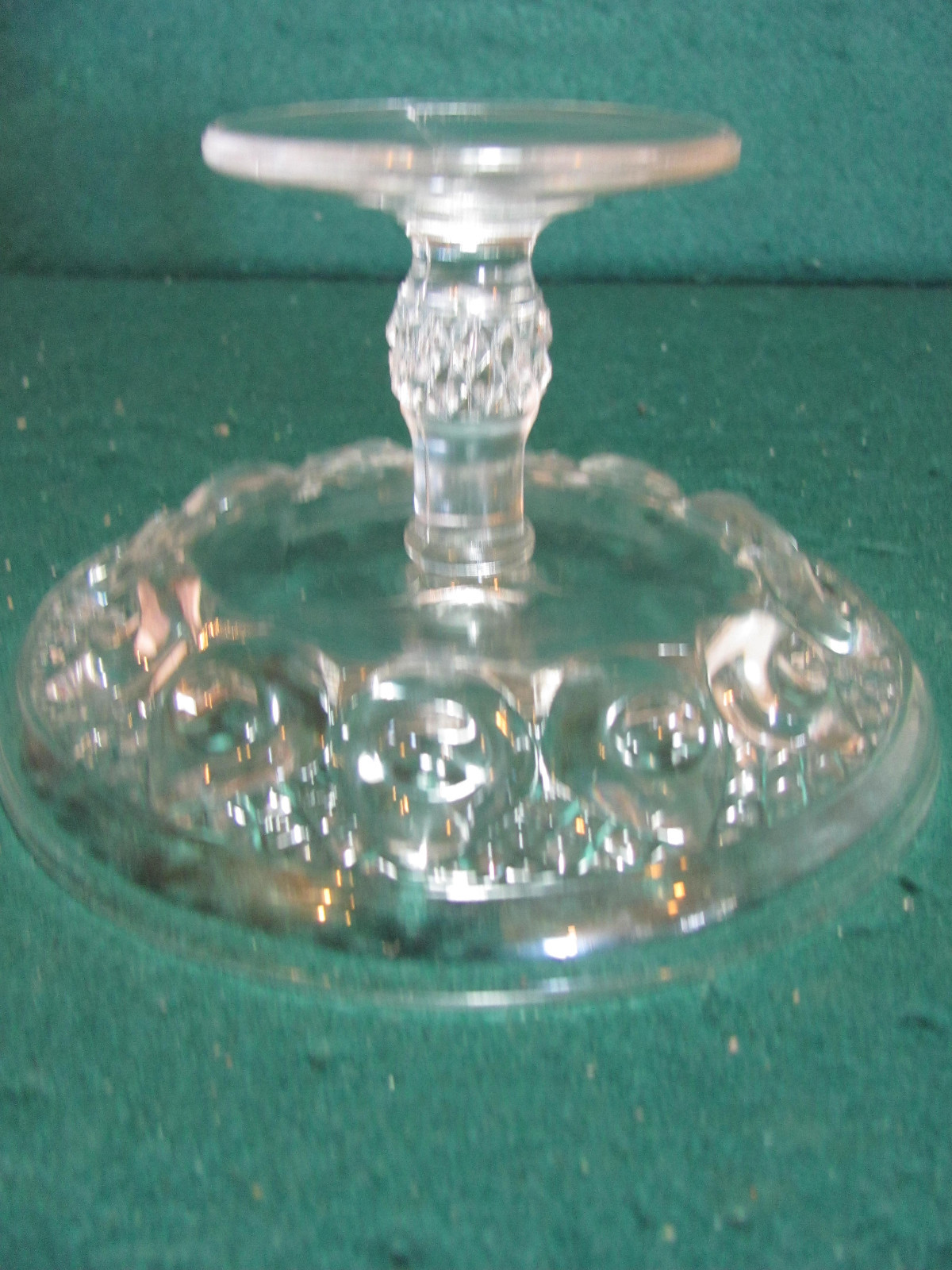 ELEGANT VINTAGE CLEAR PATTERN GLASS PEDISTAL COMPOTE/CANDY DISH