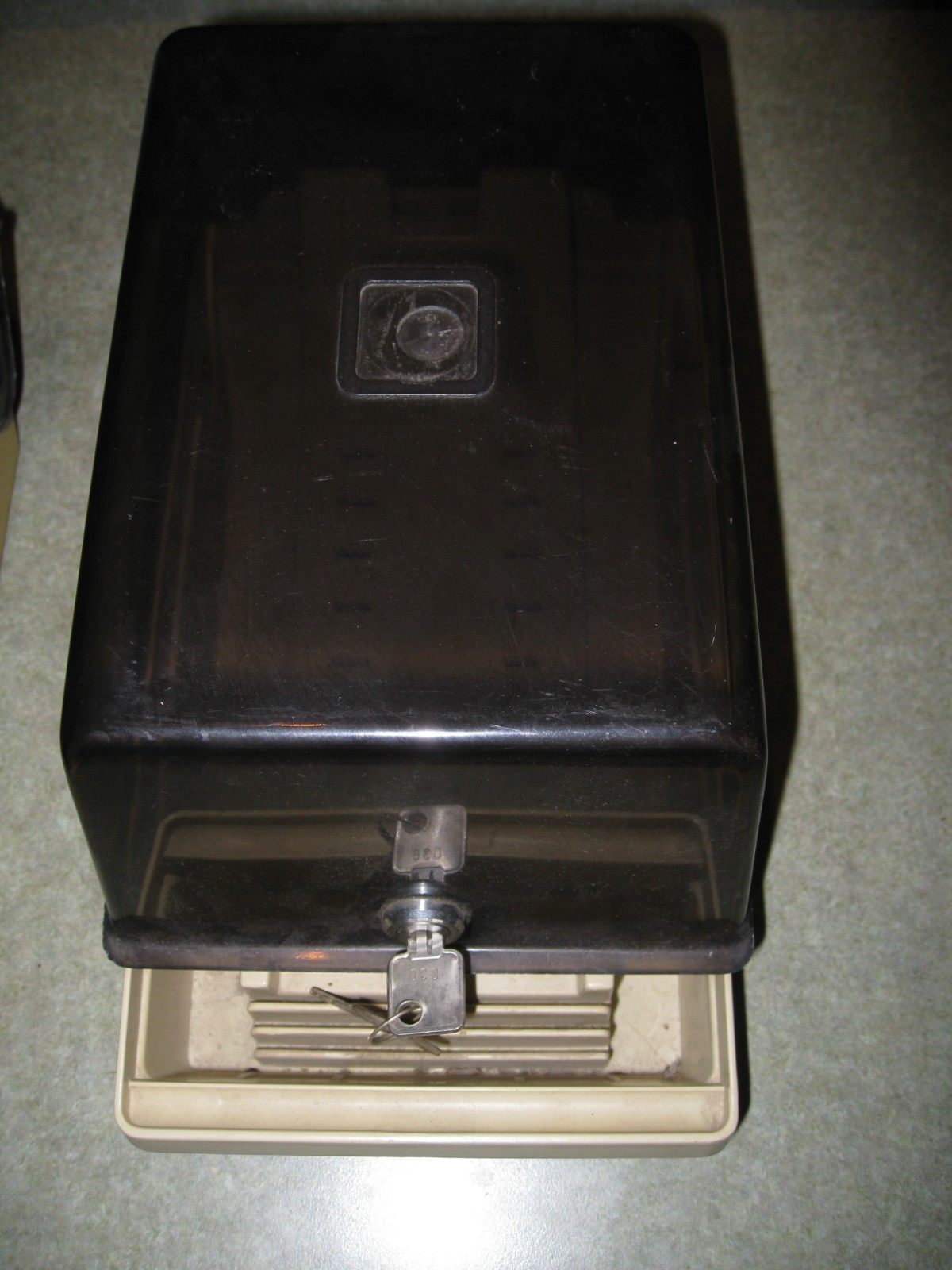 2 Vintage Floppy Disk Storage Cases with Keys, Micro Computer Accessories