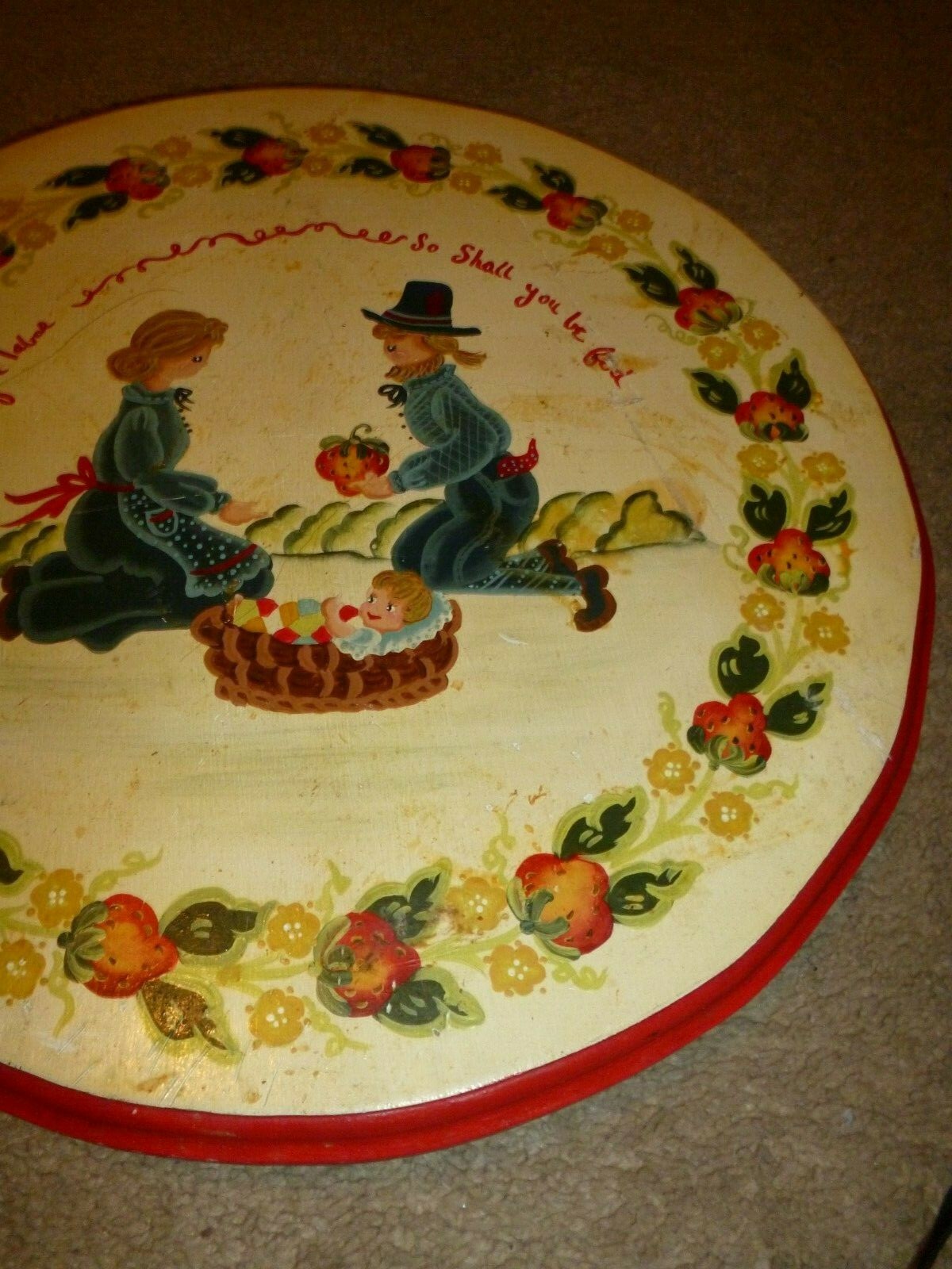 LARGE VINTAGE RETRO WOOD HAND PAINTED LAZY SUSAN STRAWBERRIES