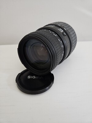 Sigma AF 70-300mm 1:4-5.6 D DL Macro Super Lens W/ Caps