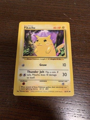 Pokemon Pikachu Yellow Cheeks 58/102 1st Edition Base Set