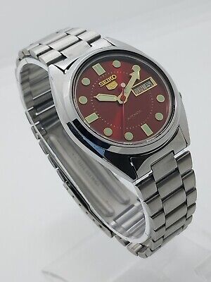 Vintage Seiko 5 Automatic SS 17 Jewels 7009A-Ref Wrist Watch