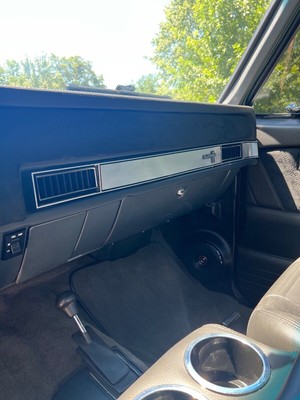 image 5 of interior