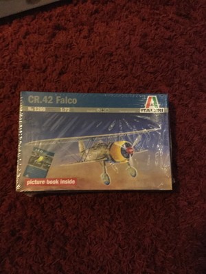 1/72 Italeri CR.42 Falco 1260 complete with reference book