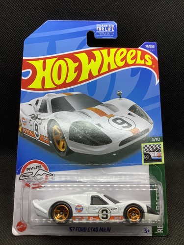 ホットウィール Ford GT40 フォード 2011 Road Racer 2010 Hot Wheels Garage Ford GT40 # 11, White, Red, and