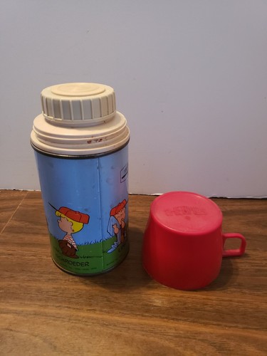 VINTAGE- 1959 KING-SEELEY THERMOS CO. Peanuts Thermos