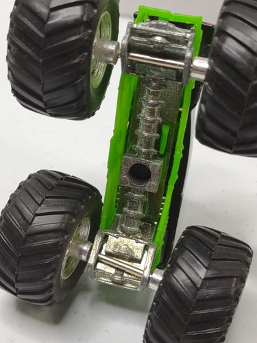 Hot Wheels Monster Jam Flag Series Grave Digger 25th Anniversary World Finals