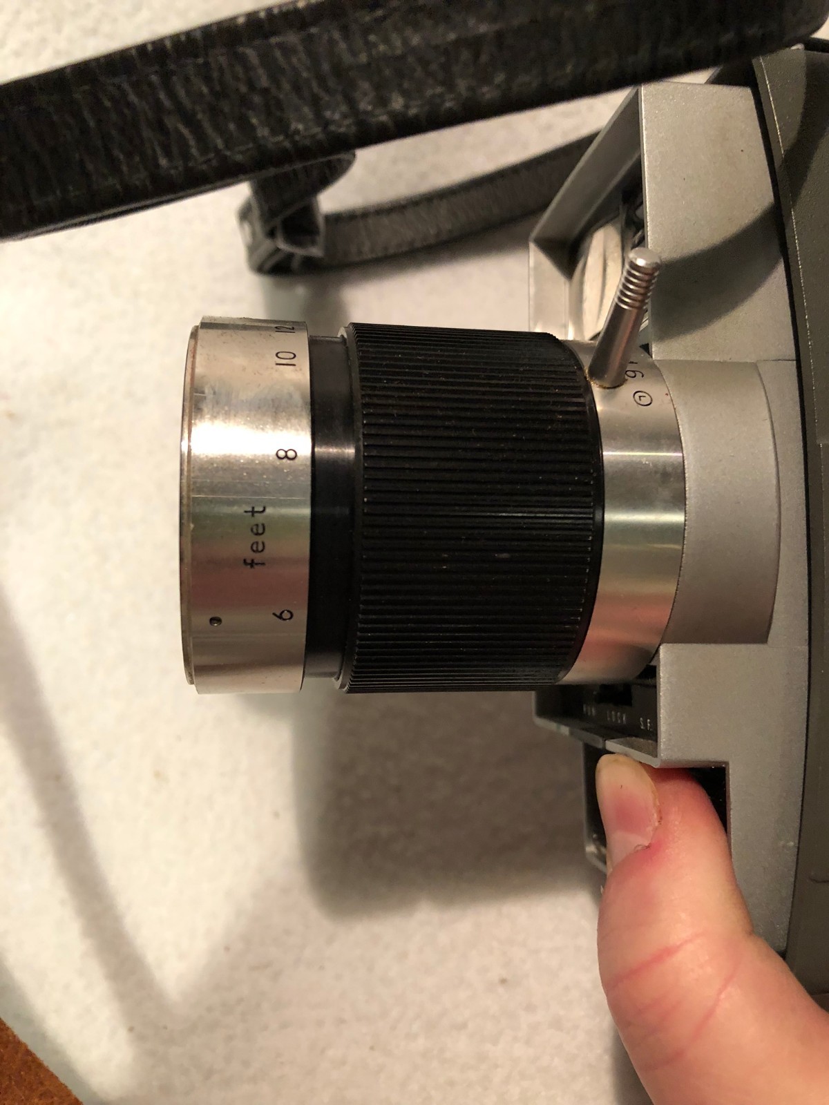 VTG Kodak Electric 8 Automatic Early Movie Camera With Carry Case