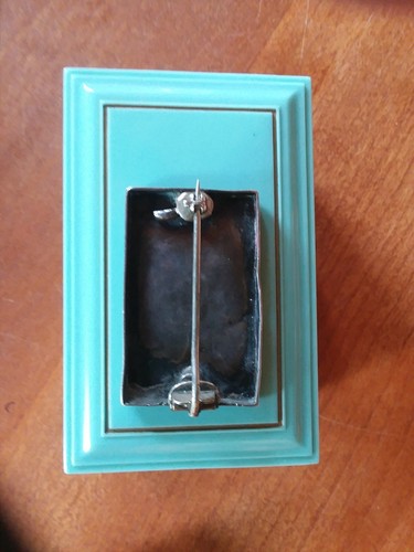 Mizpah brooch