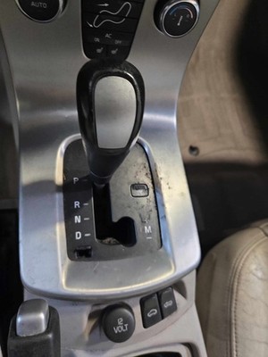 Used Floor Shifter fits: VOLVO 70 SERIES 07