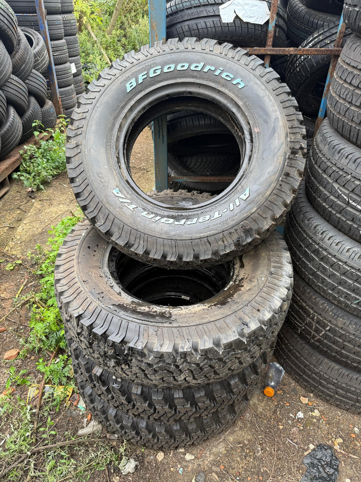 New 235 85 16 BFGoodrich, All Terrain, M+S 120/116S x1 Tyre (F1_tyres) FOD YD144