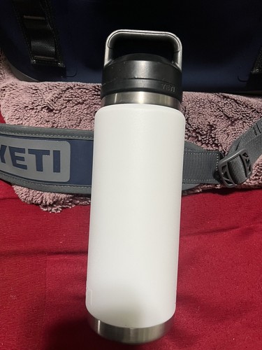 YETI Rambler 26 oz Bottle ホワイト　イエティ Rambler® 26 oz (769 ml) Bottle – YETI UK LIMITED