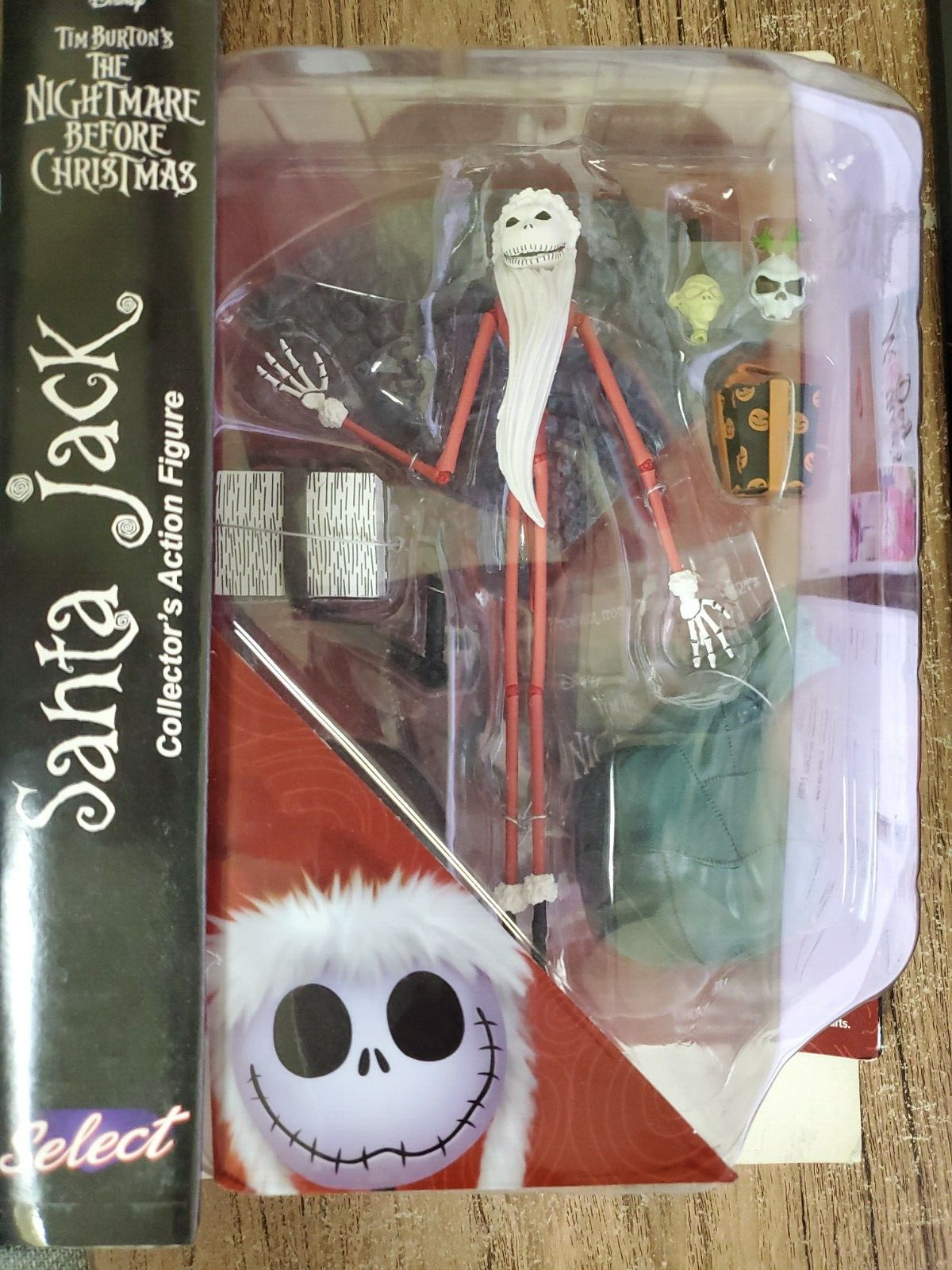 Diamond SELECT Nightmare Before Christmas SERIES 2 SANTA