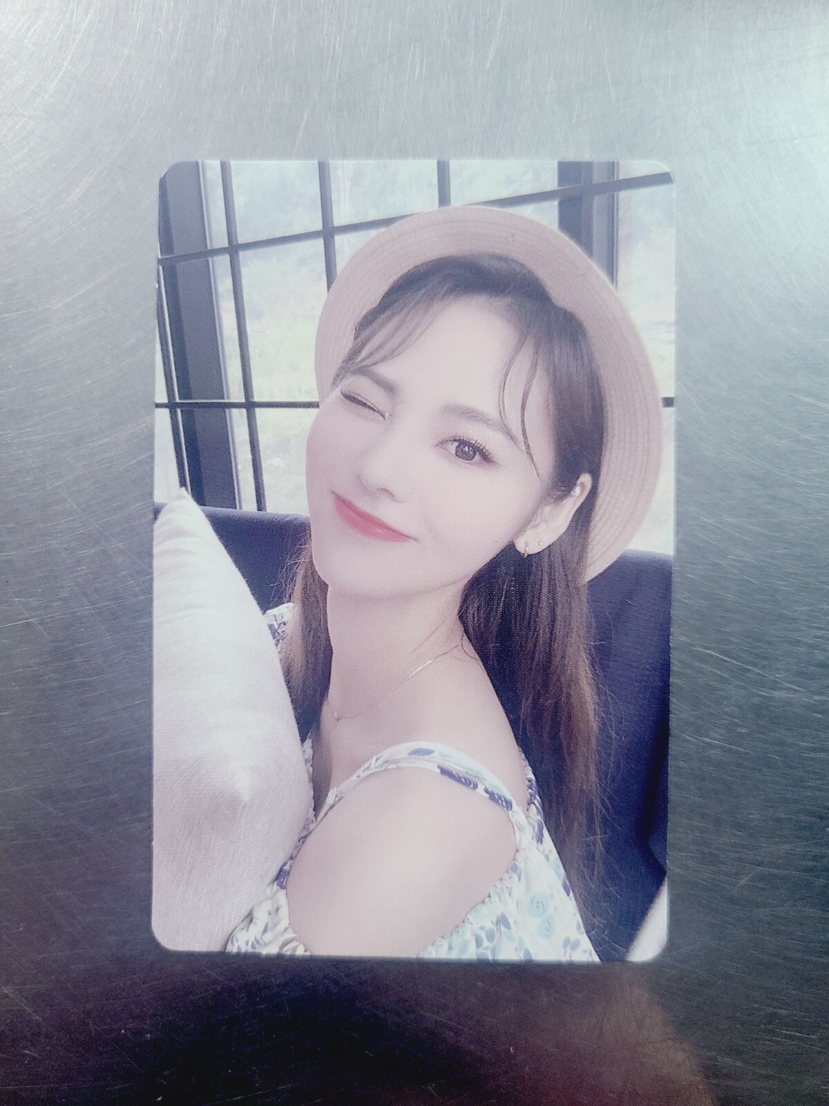 Amazon.com: LOOSEEMBLE Loossemble 1st Mini Album Contents+