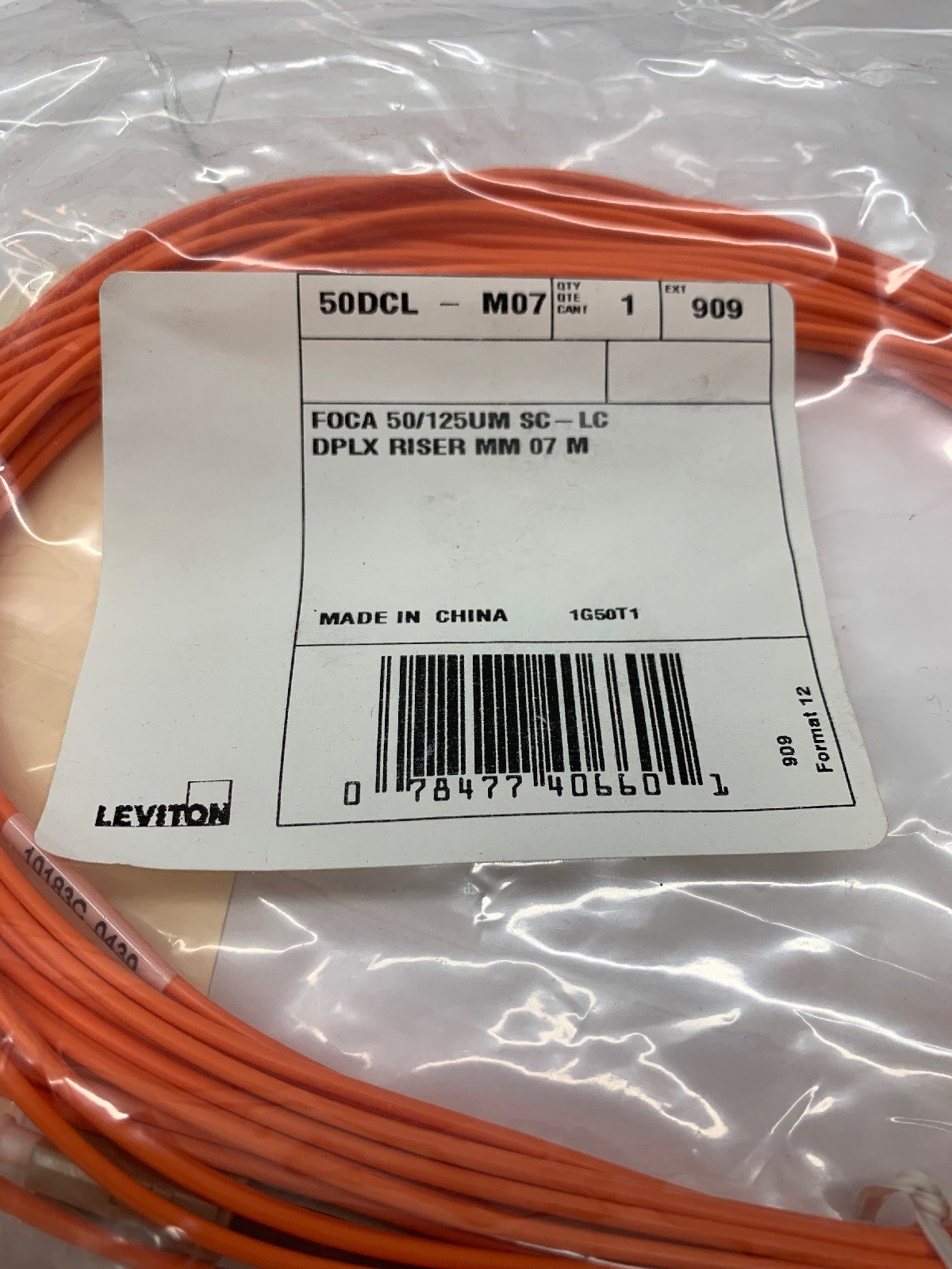 Leviton 7m. Duplex Multi-Mode Fiber Optic Patch Cord 50DCL-M07, 50/125 um Core
