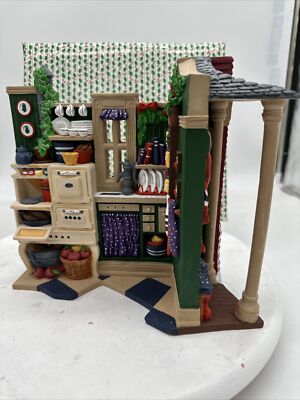Department Dept 56 All Through The House #9307-6 Kitchen Christmas Set