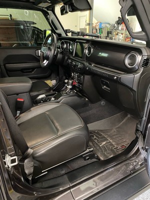 image 14 of interior