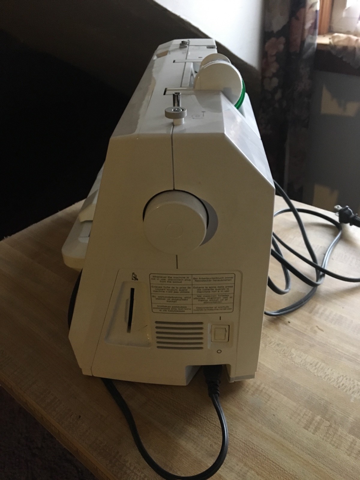 embroidery machine bernina model, Deco 650