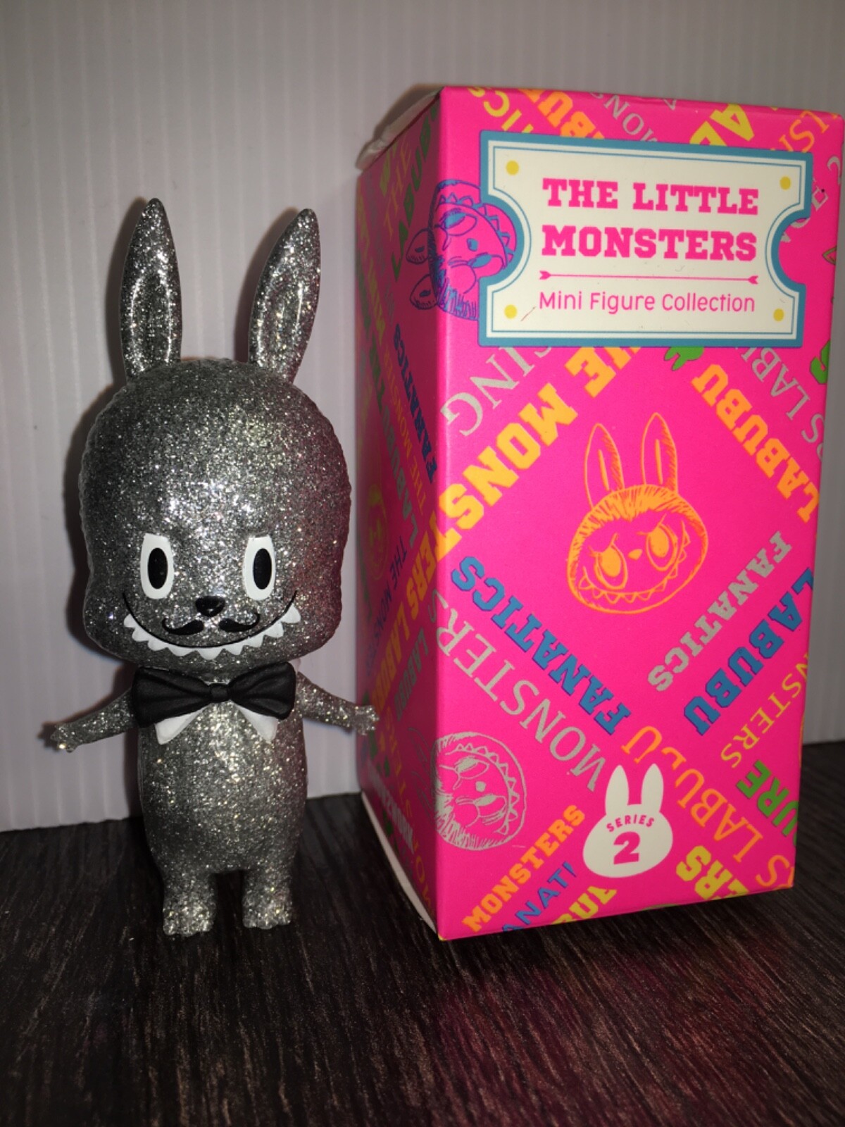 LABUBU ミニマーケット THE MONSTERS LIGHT Pop Mart The Little Monsters 2 Labubu Mini Figure Designer
