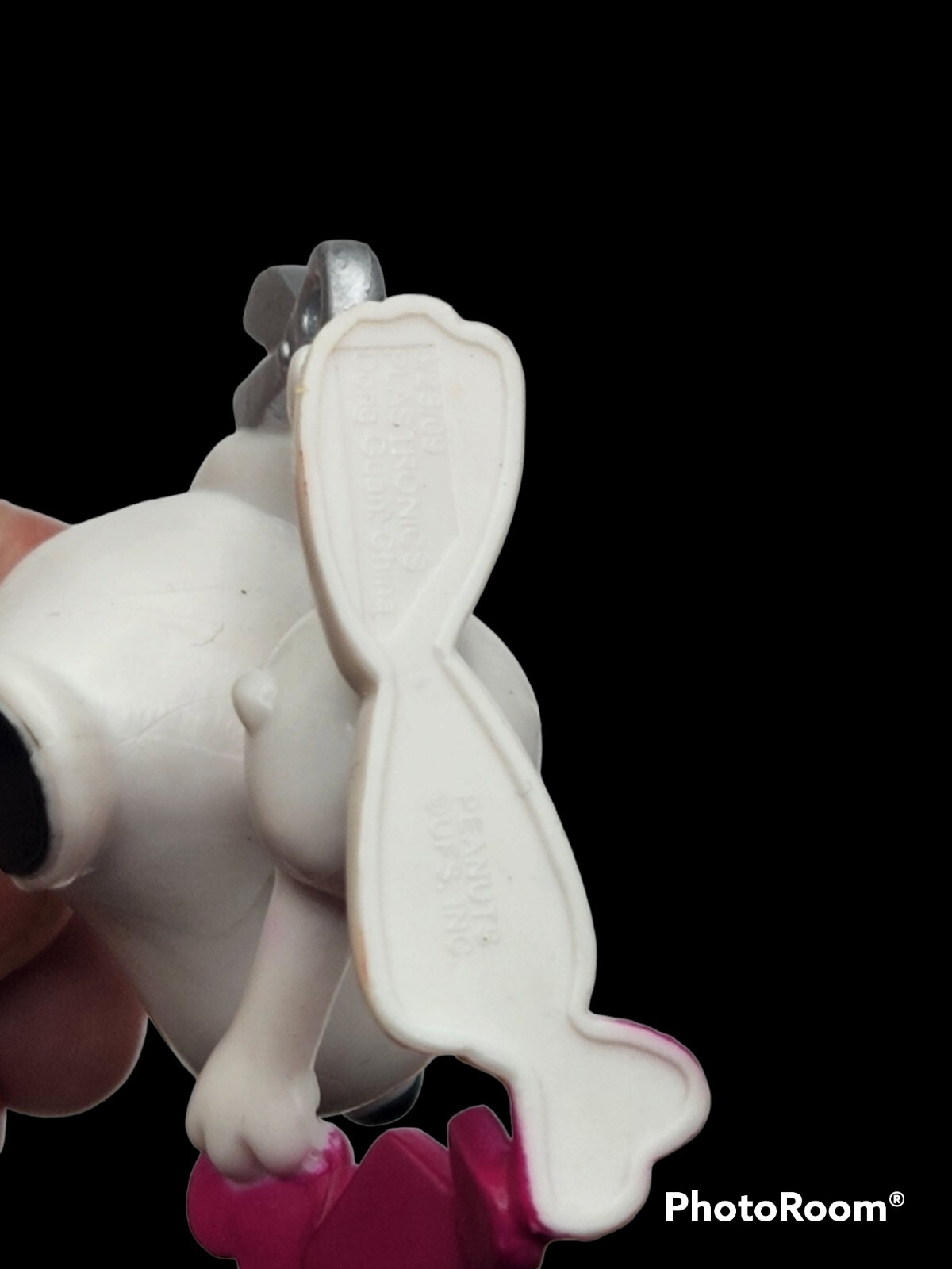 Vintage Peanuts Snoopy Valentines Keychain PVC Figure 3"