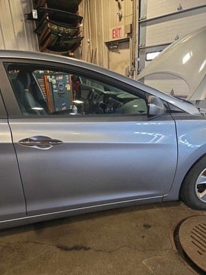 Used Right Front Door fits: HYUNDAI ELANTRA Right 11 12 13 14 15 16