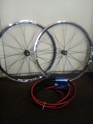 BLACK RIM SET CLINCHERS FT-013 700C 24 HOLE 28x1 5//8