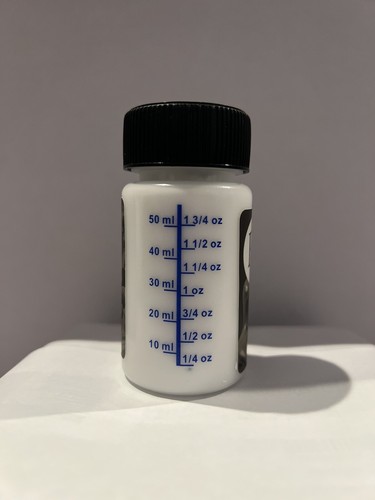 Touch up Paint - Toyota Super White - Color Code: 040 - 2oz - w/ brush