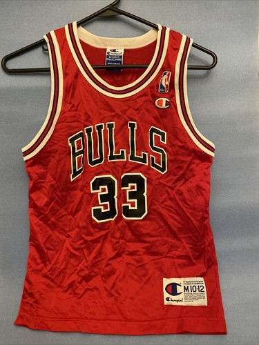 Vintage #33 CHICAGO BULLS Champion NBA Basketball Jersey. Sz