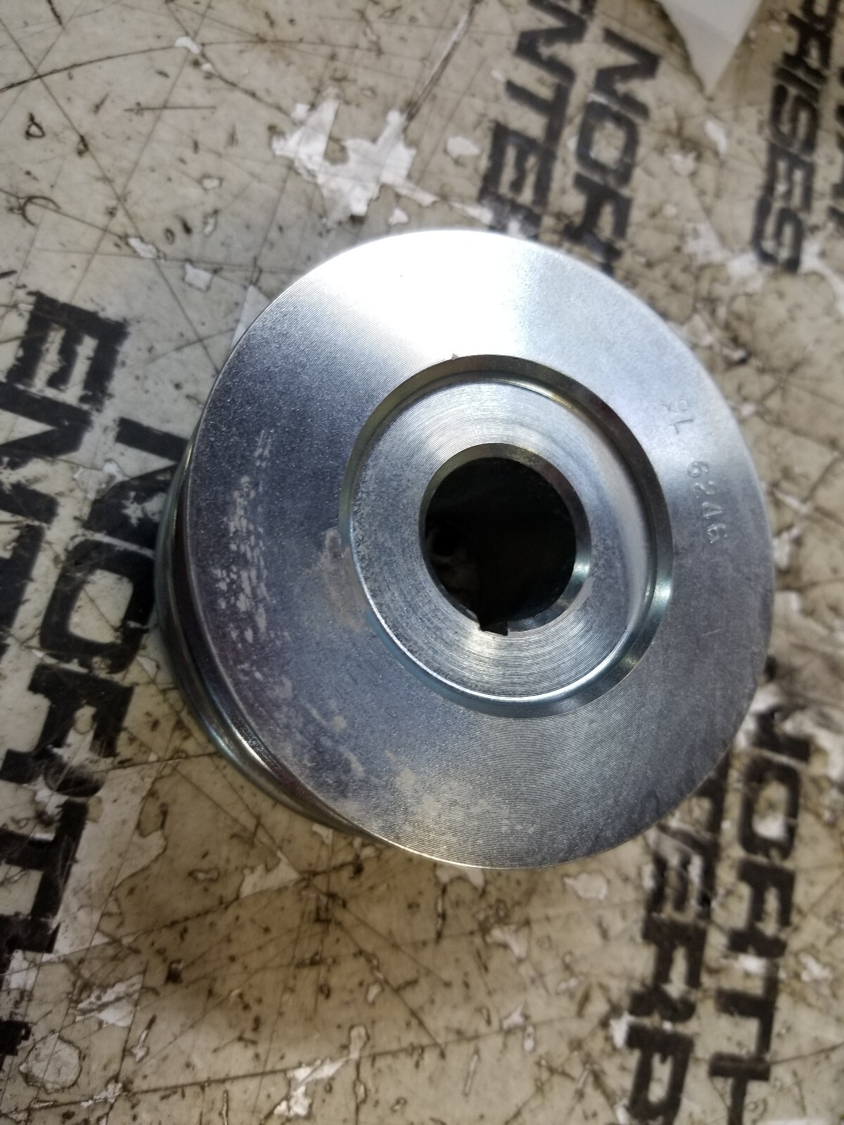 CAT 9L-6246 Pulley-Alternator 9L6246 - Picture 7 of 7