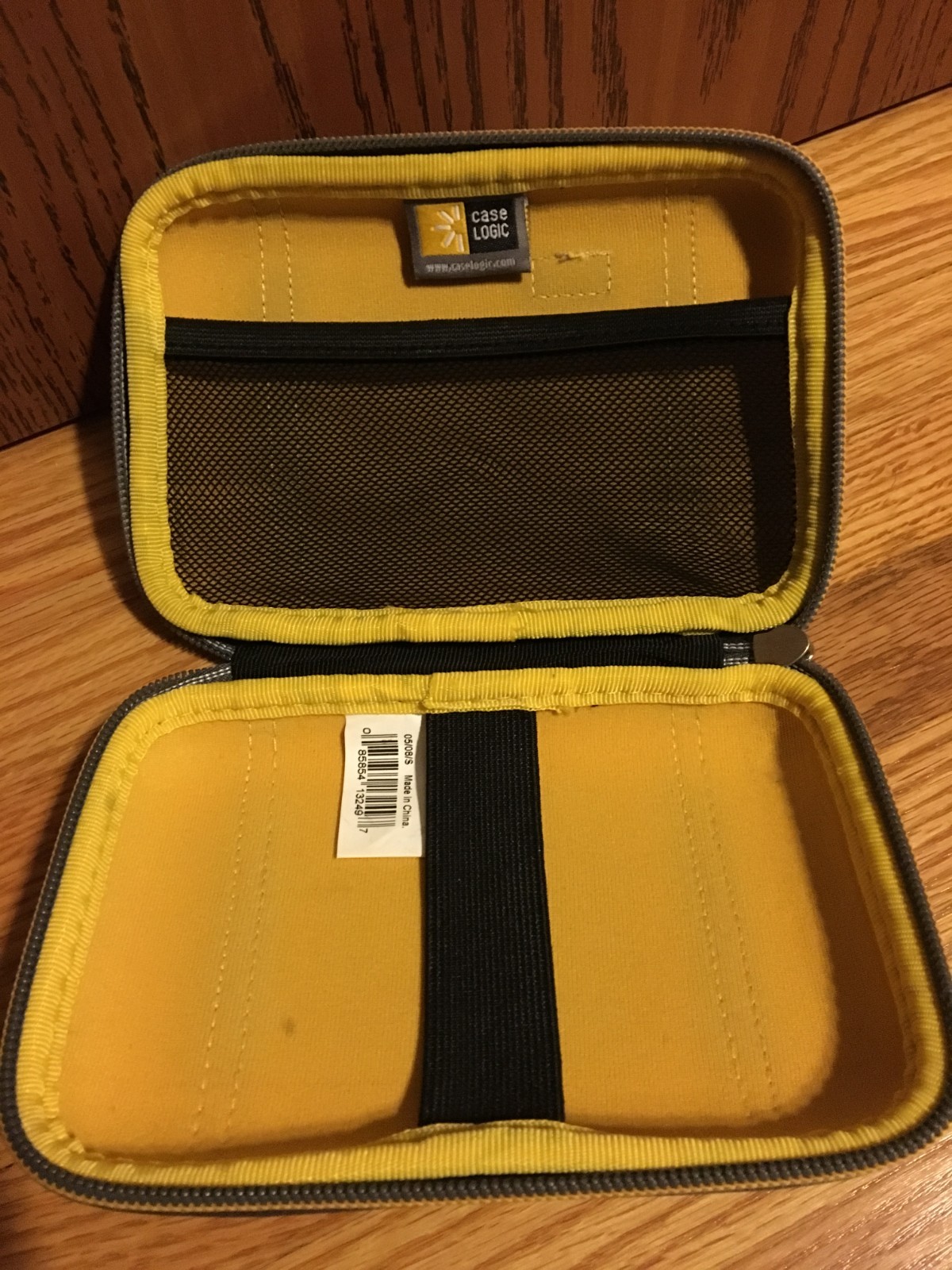 Case Logic Compact Portable Case for Nintendo DS Lite & charger