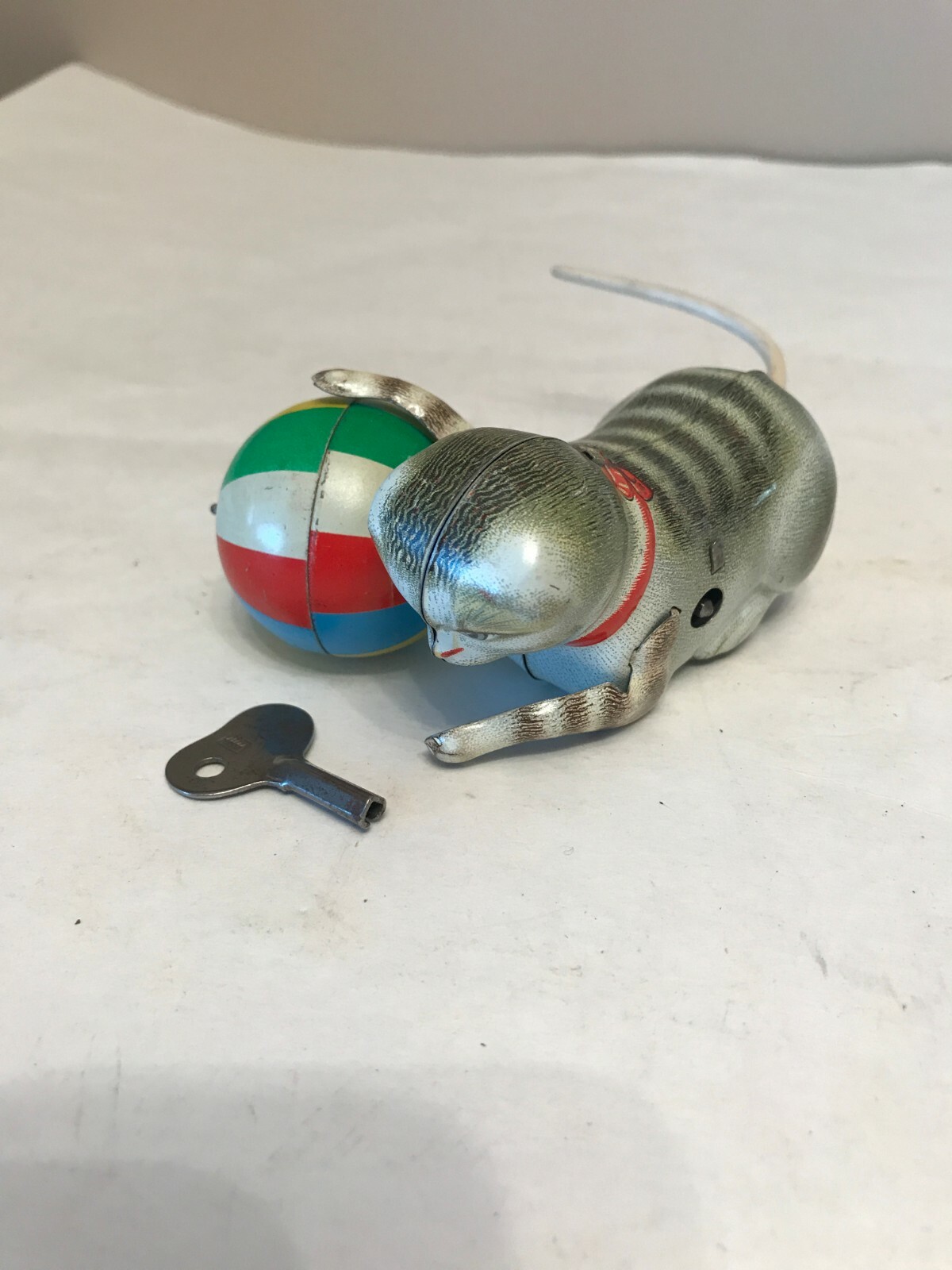Vintage Wind Up Tin Cat & Ball With KEY~  Made in U.S. Zone Germany
