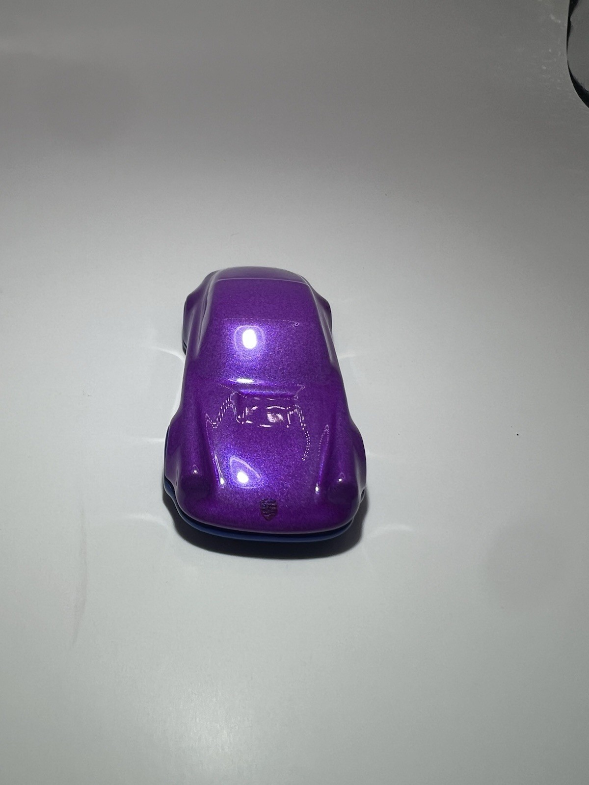 2025 Porsche 911 Carrera Hot Wheels Model Keychain Clip Custom Paint